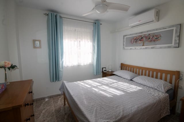 2 Zimmer Apartment zu verkaufen in Blue Lagoon mit Pool - 158.000 € (Ref: 9993859)