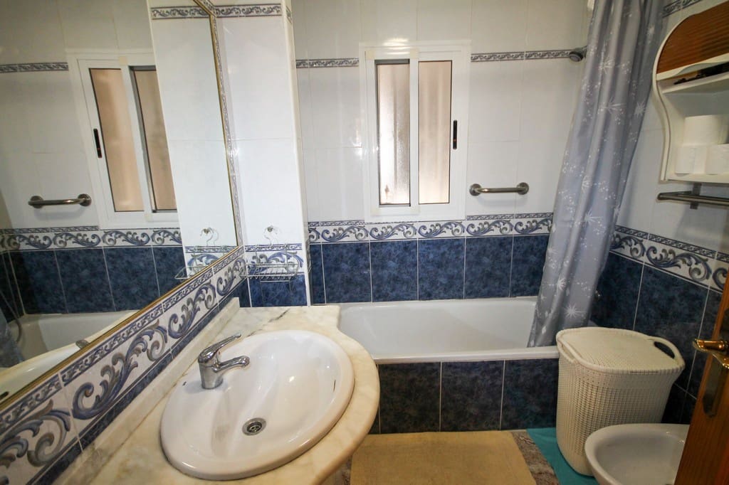 4 camera da letto Villetta a Schiera in vendita in Orihuela Costa - 225.000 € (Rif: 9993860)
