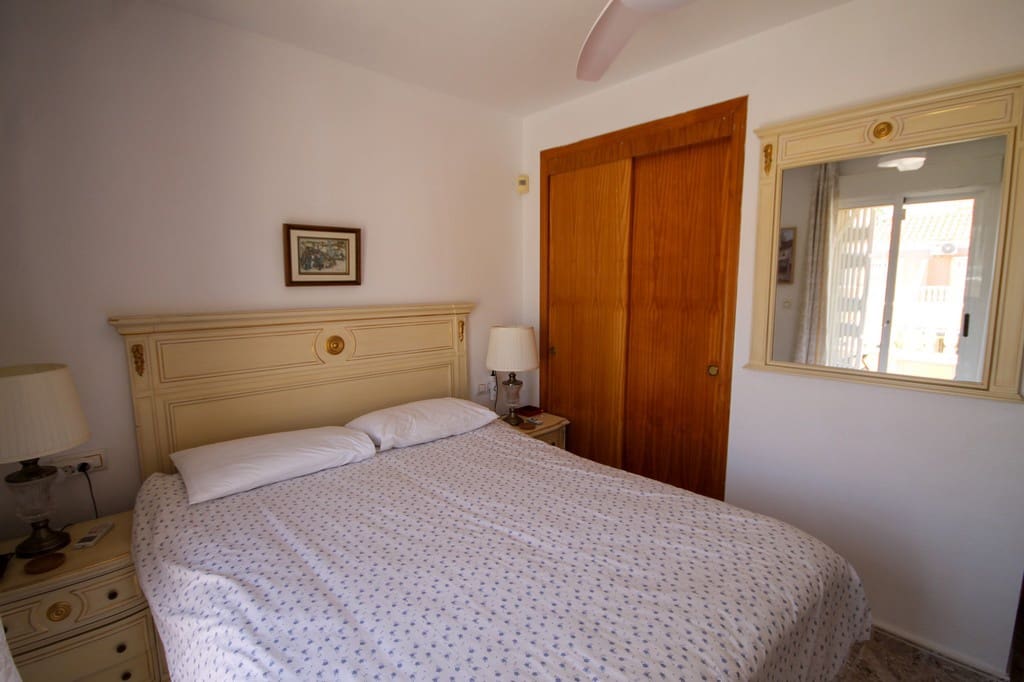 4 camera da letto Villetta a Schiera in vendita in Orihuela Costa - 225.000 € (Rif: 9993860)