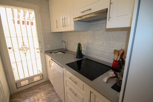 4 sovrum Radhus till salu i Blue Lagoon - 225 000 € (Ref: 9993860)