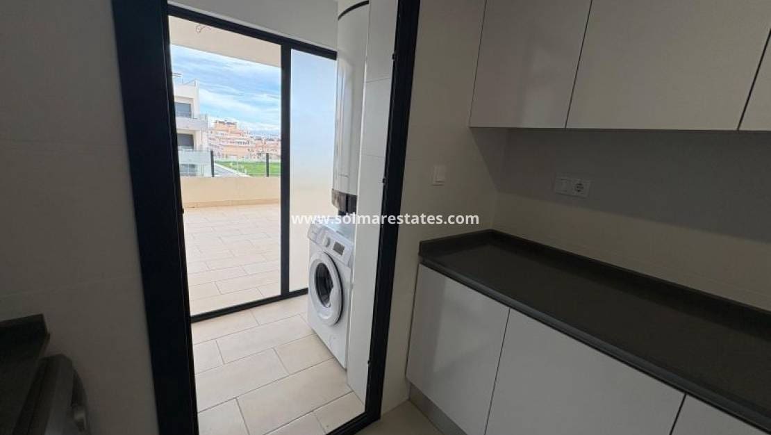 3 soverom Leilighet til salgs i Villamartin med svømmebasseng - € 390 000 (Ref: 10000562)