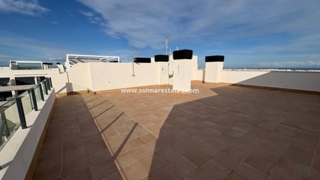 3 soverom Leilighet til salgs i Villamartin med svømmebasseng - € 390 000 (Ref: 10000562)