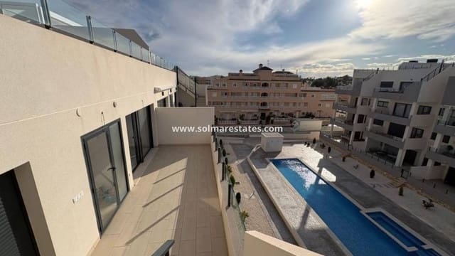 3 soverom Leilighet til salgs i Villamartin, Orihuela med svømmebasseng - € 390 000 (Ref: 10000562)