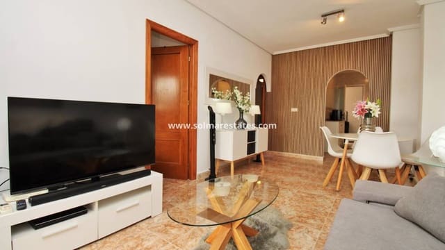 Apartamento de 2 habitaciones en Punta Prima, Orihuela en venta con piscina - 149.950 € (Ref: 10000563)