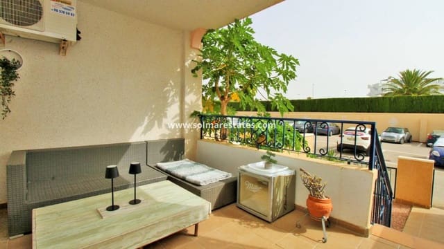 Apartamento de 2 habitaciones en Punta Prima, Orihuela en venta con piscina - 149.950 € (Ref: 10000563)