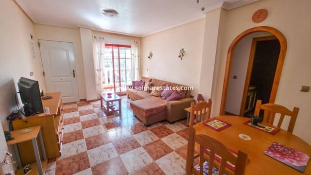 Apartamento de 2 habitaciones en Cabo Roig, Orihuela en venta con piscina - 157.500 € (Ref: 10001332)
