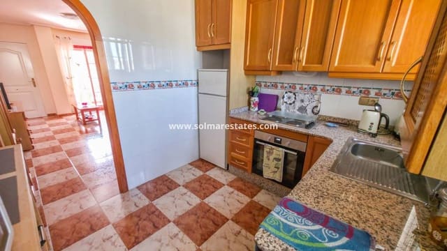 Apartamento de 2 habitaciones en Cabo Roig, Orihuela en venta con piscina - 157.500 € (Ref: 10001332)