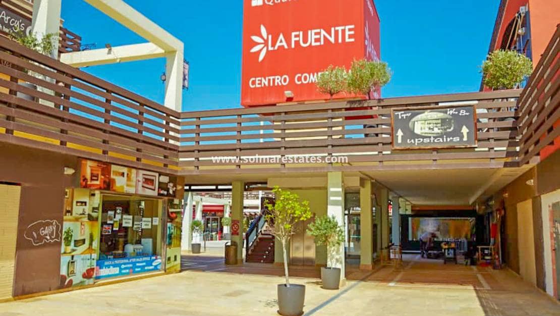 Apartamento de 2 habitaciones en Cabo Roig en venta con piscina - 157.500 € (Ref: 10001332)