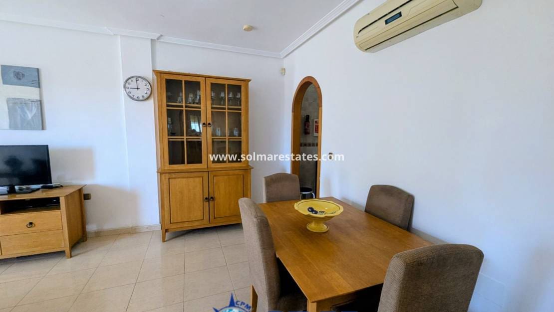 2 sovrum Lägenhet till salu i Cabo Roig med pool - 155 000 € (Ref: 10004630)