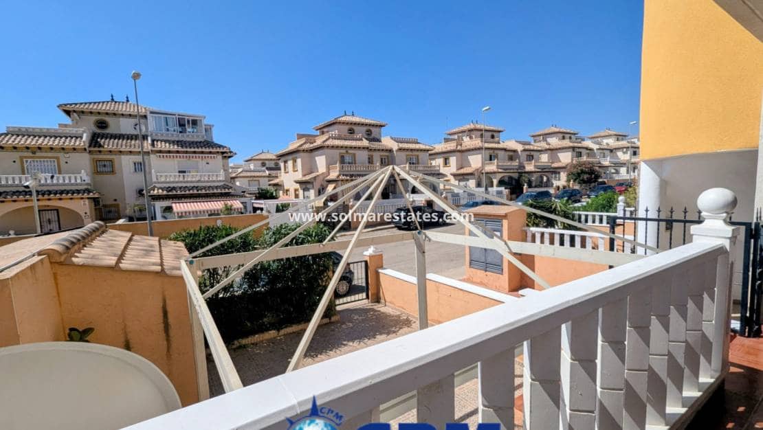 2 sovrum Lägenhet till salu i Cabo Roig med pool - 155 000 € (Ref: 10004630)