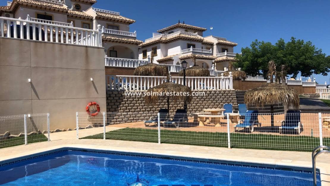 2 sovrum Lägenhet till salu i Cabo Roig med pool - 155 000 € (Ref: 10004630)