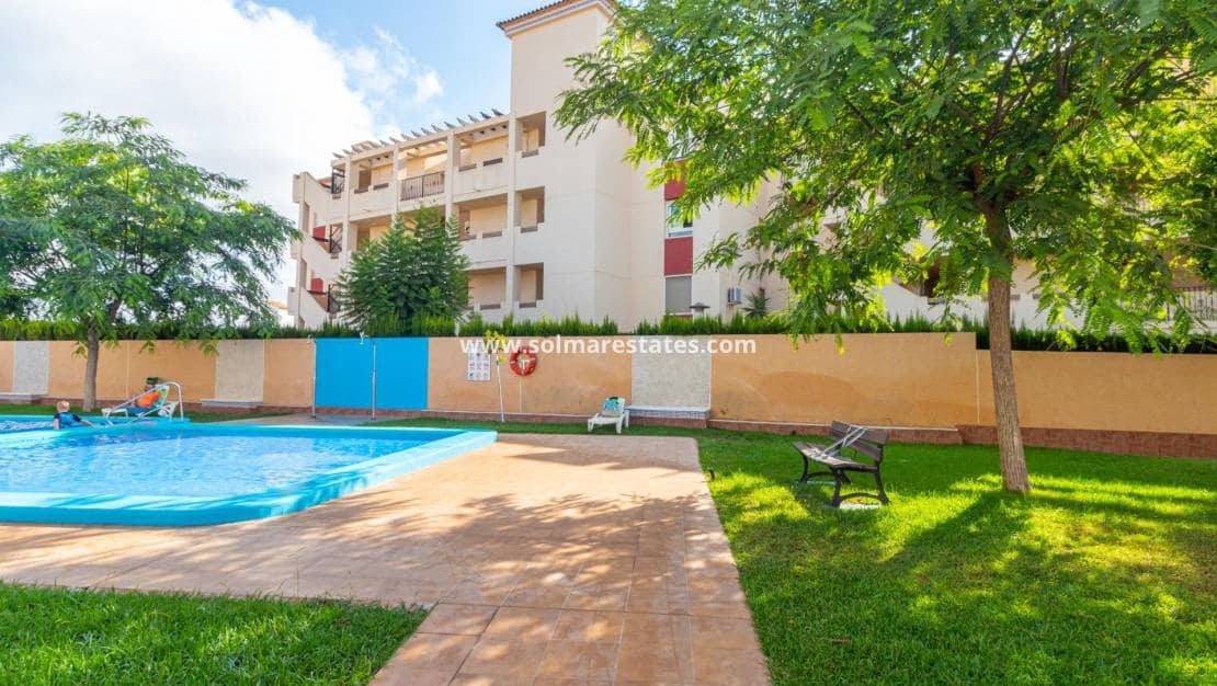 3 bedroom Townhouse for sale in Los Altos with pool - € 179,000 (Ref: 10004633)