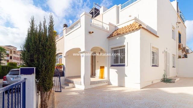 3 bedroom Townhouse for sale in Los Altos with pool - € 179,000 (Ref: 10004633)