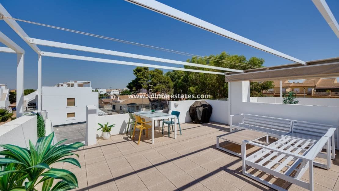 2 soveværelse Lejlighed til salg i Pilar de la Horadada med swimmingpool - € 259.950 (Ref: 10007531)