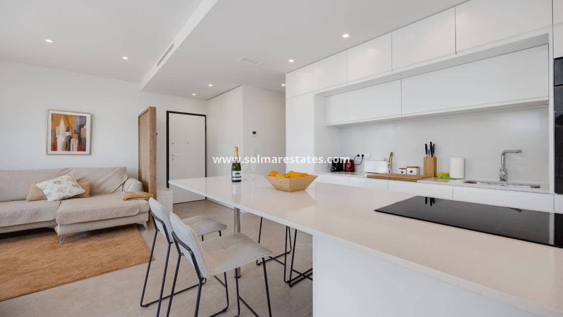 2 soverom Leilighet til salgs i Campoamor med svømmebasseng - € 449 000 (Ref: 10007532)