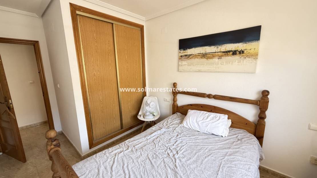 2 slaapkamer Appartement te koop in San Miguel de Salinas met zwembad - € 166.000 (Ref: 10007749)