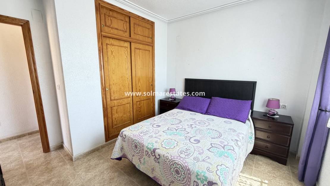 3 slaapkamer Appartement te koop in La Zenia met zwembad - € 189.000 (Ref: 10007750)