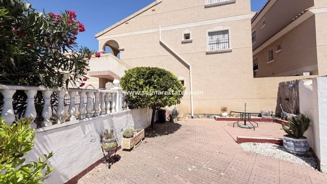 3 slaapkamer Appartement te koop in La Zenia, Orihuela met zwembad - € 189.000 (Ref: 10007750)