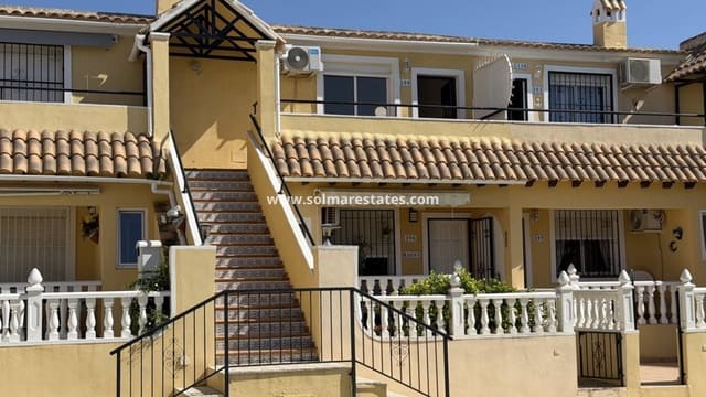 2 soveværelse Lejlighed til salg i Villamartin, Orihuela med swimmingpool - € 139.995 (Ref: 10007751)