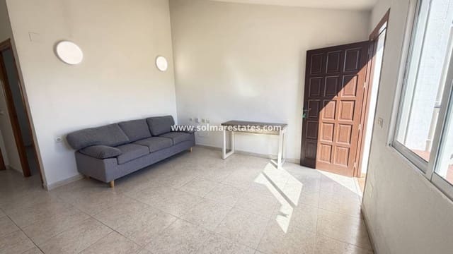2 soverom Leilighet til salgs i Villamartin, Orihuela med svømmebasseng - € 139 995 (Ref: 10007751)