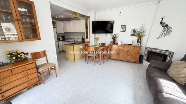 3 bedroom Semi-detached Villa for sale in La Florida, Orihuela - € 229,000 (Ref: 10007752)