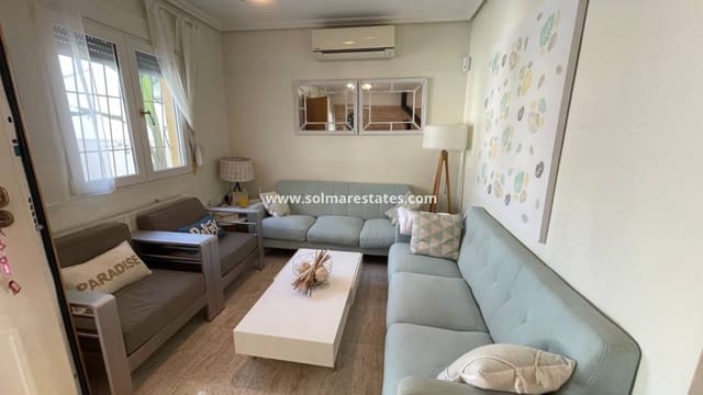 Casa de 3 habitaciones en Torre de la Horadada, Pilar de la Horadada en venta con piscina - 355.000 € (Ref: 10008012)