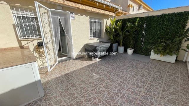 Casa de 3 habitaciones en Torre de la Horadada, Pilar de la Horadada en venta con piscina - 355.000 € (Ref: 10008012)