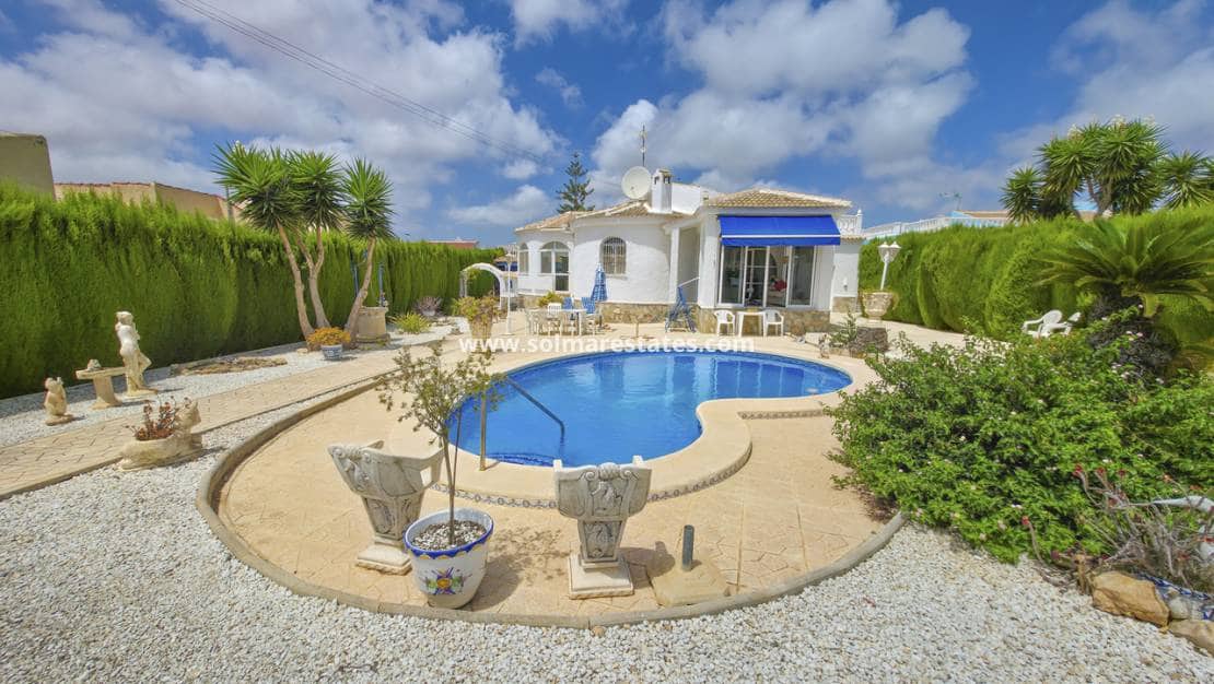 3 sovrum Villa till salu i San Luis med pool - 475 000 € (Ref: 10012225)