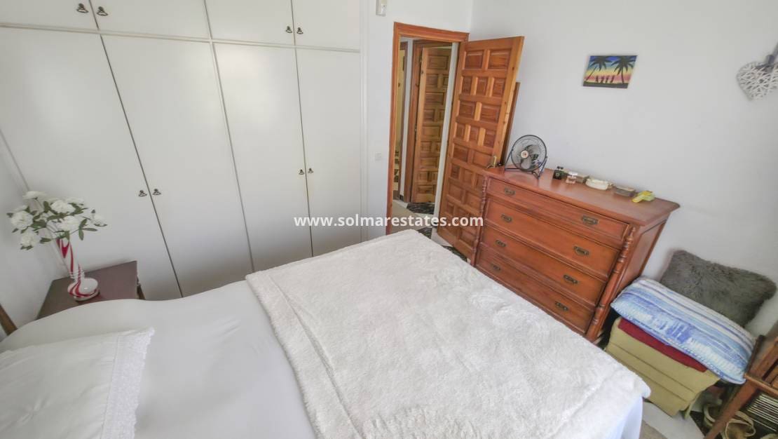 3 sovrum Villa till salu i San Luis med pool - 475 000 € (Ref: 10012225)