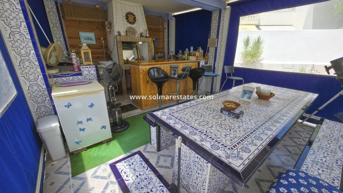 3 sovrum Villa till salu i San Luis med pool - 475 000 € (Ref: 10012225)