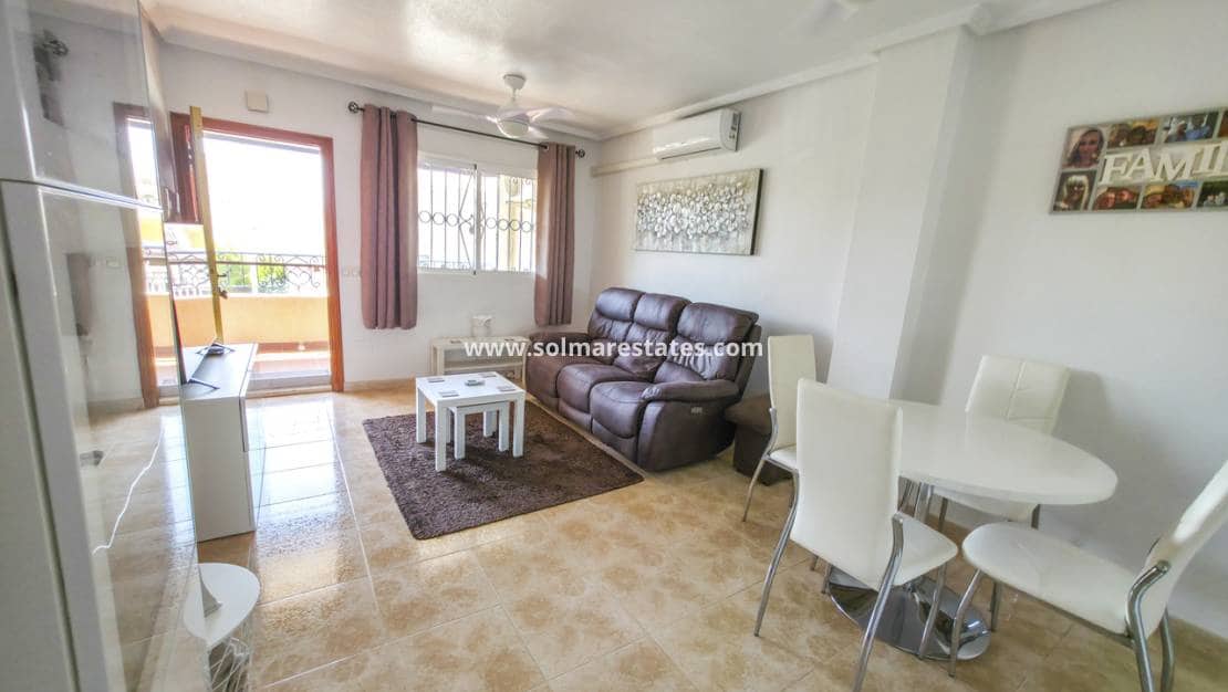 2 soverom Leilighet til salgs i Villamartin med svømmebasseng - € 149 950 (Ref: 10012227)
