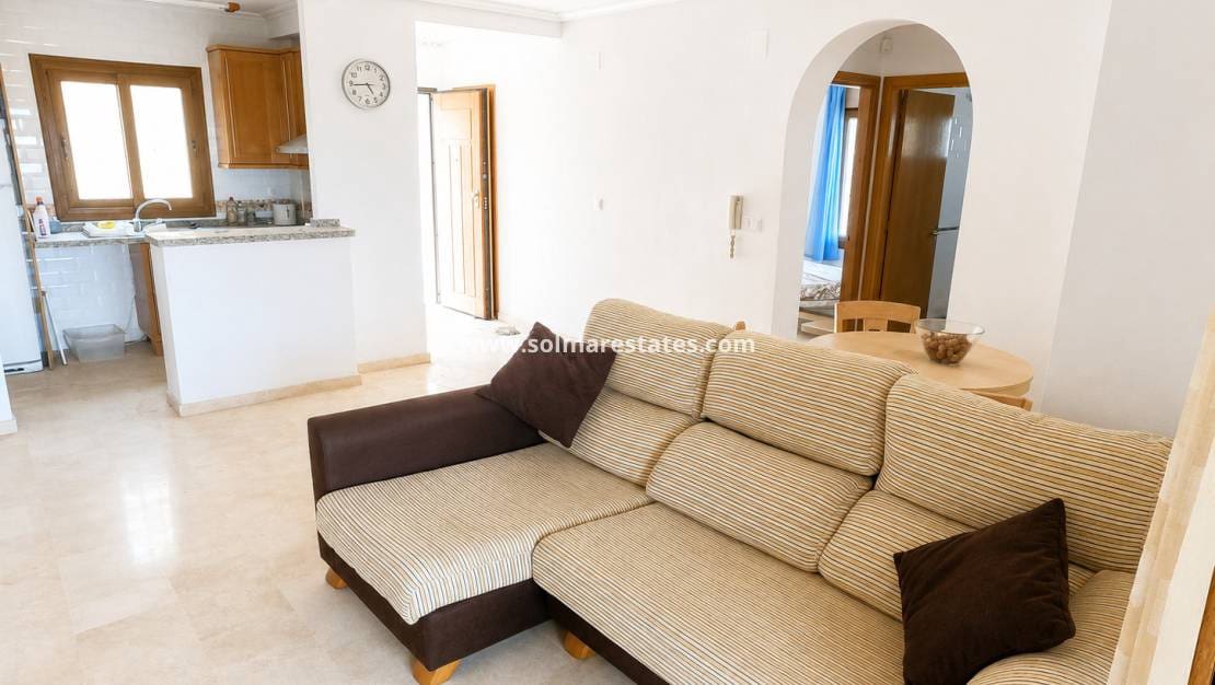 Apartamento de 2 habitaciones en Algorfa en venta con piscina - 184.995 € (Ref: 10012228)