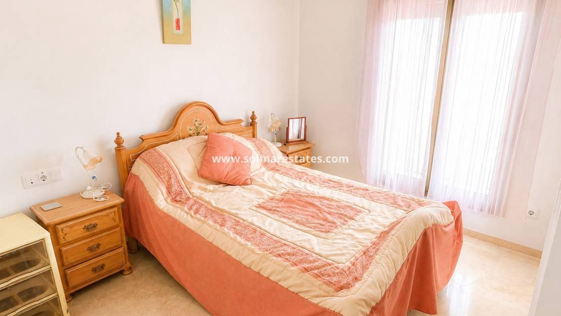 Apartamento de 2 habitaciones en Algorfa en venta con piscina - 184.995 € (Ref: 10012228)