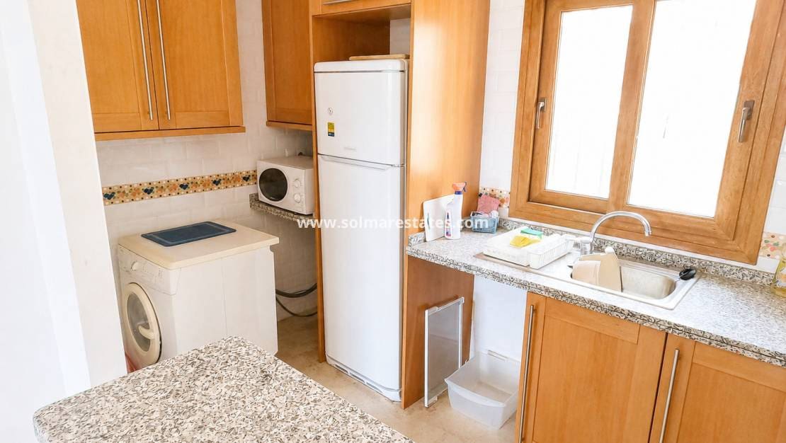 Apartamento de 2 habitaciones en Algorfa en venta con piscina - 184.995 € (Ref: 10012228)