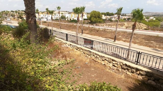 Apartamento de 2 habitaciones en Algorfa en venta con piscina - 184.995 € (Ref: 10012228)