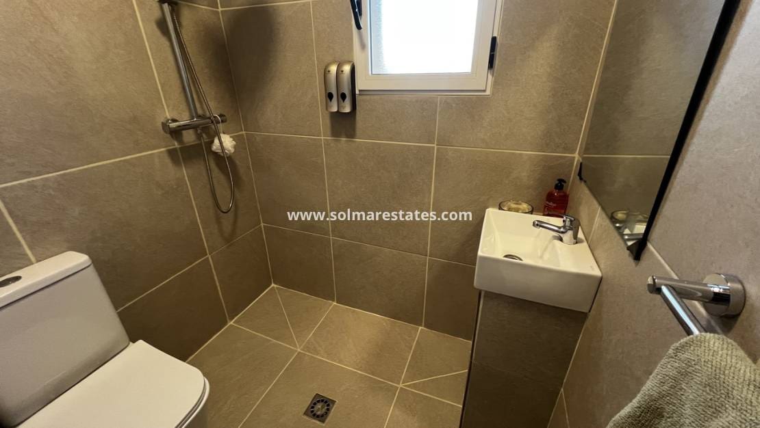 3 soverom Villa til salgs i Villamartin med svømmebasseng - € 425 000 (Ref: 10016522)