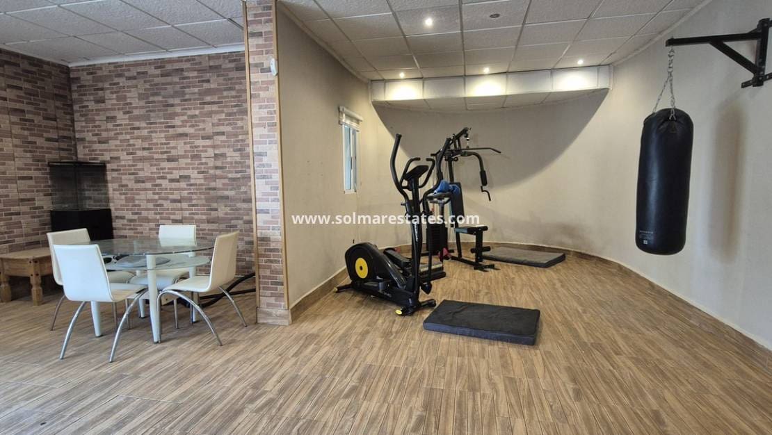 3 soverom Villa til salgs i Villamartin med svømmebasseng - € 425 000 (Ref: 10016522)