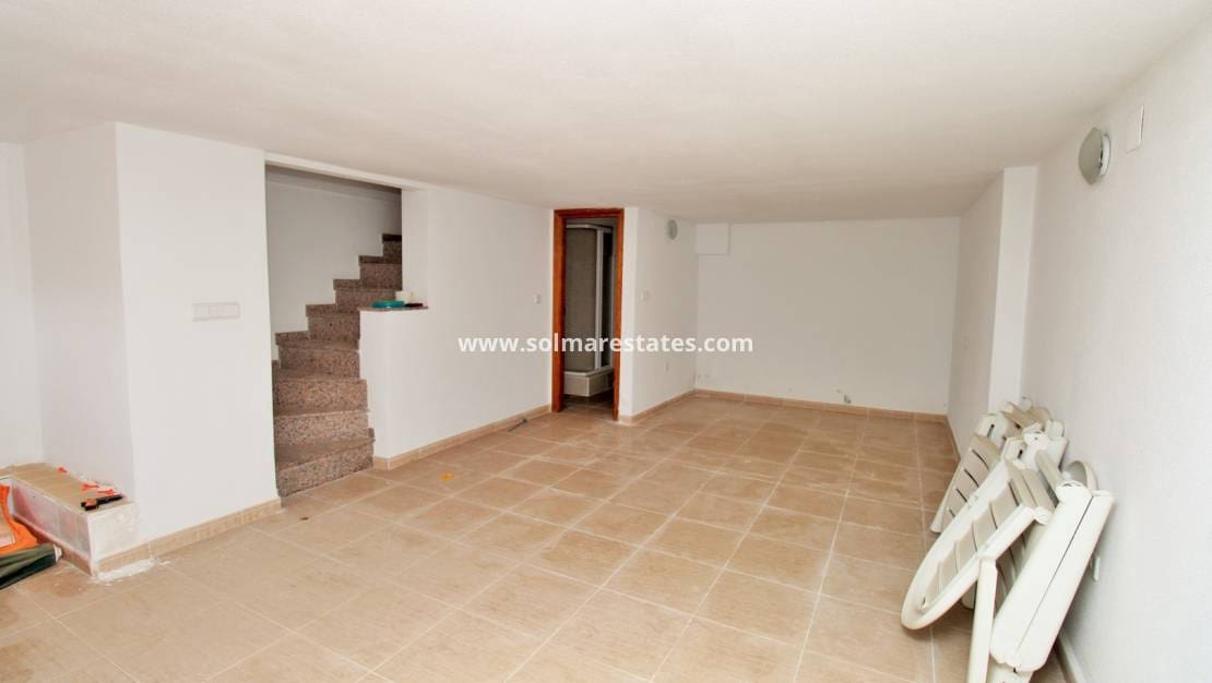 3 soveværelse Byhus til salg i Villamartin med swimmingpool - € 199.950 (Ref: 10019342)