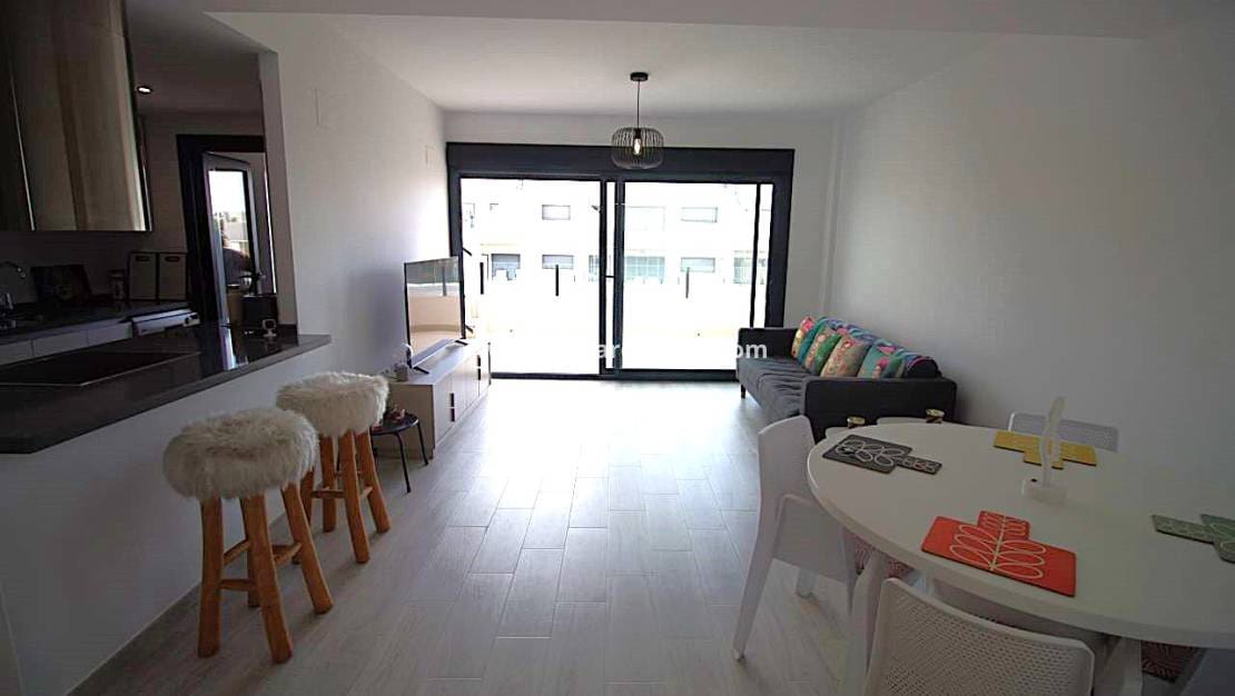 2 soverom Leilighet til salgs i Villamartin med svømmebasseng - € 329 000 (Ref: 10021348)