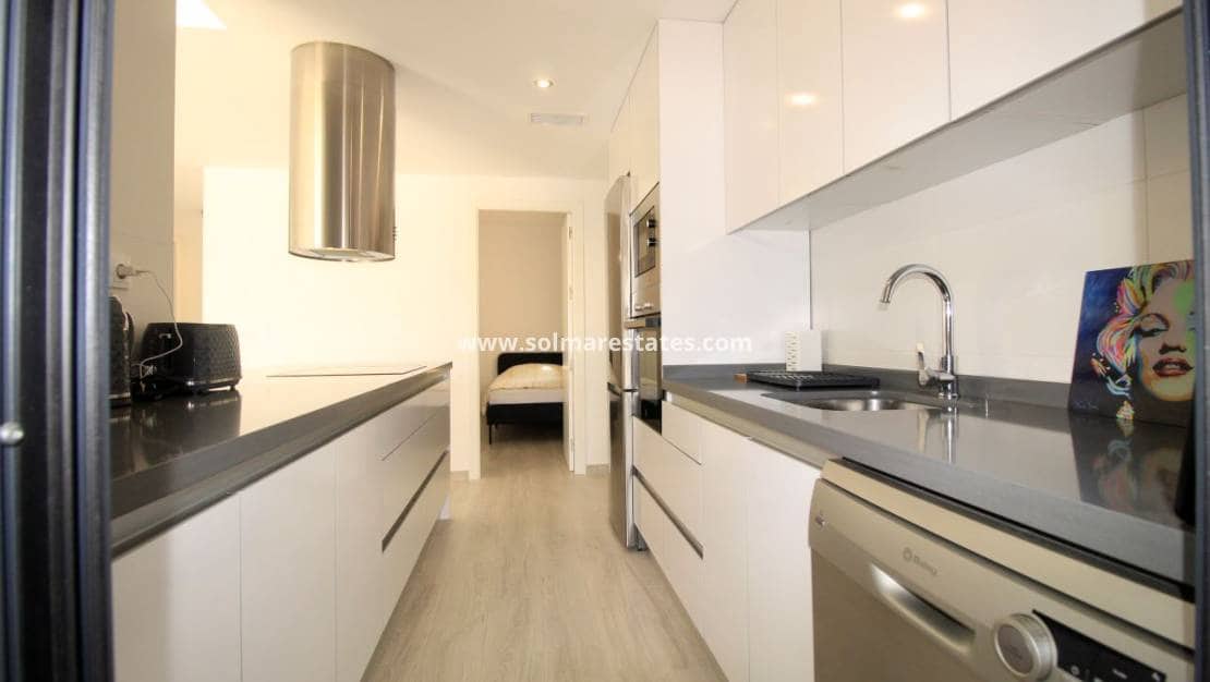 2 soverom Leilighet til salgs i Villamartin med svømmebasseng - € 329 000 (Ref: 10021348)