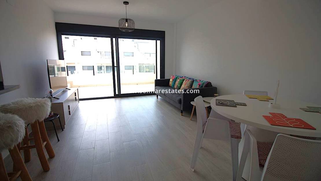 2 soverom Leilighet til salgs i Villamartin med svømmebasseng - € 329 000 (Ref: 10021348)