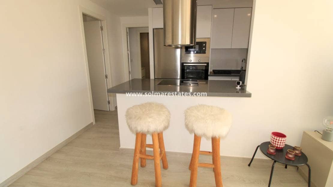 2 soverom Leilighet til salgs i Villamartin med svømmebasseng - € 329 000 (Ref: 10021348)
