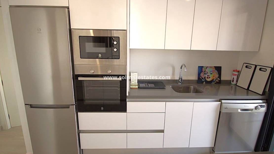 2 soverom Leilighet til salgs i Villamartin med svømmebasseng - € 329 000 (Ref: 10021348)