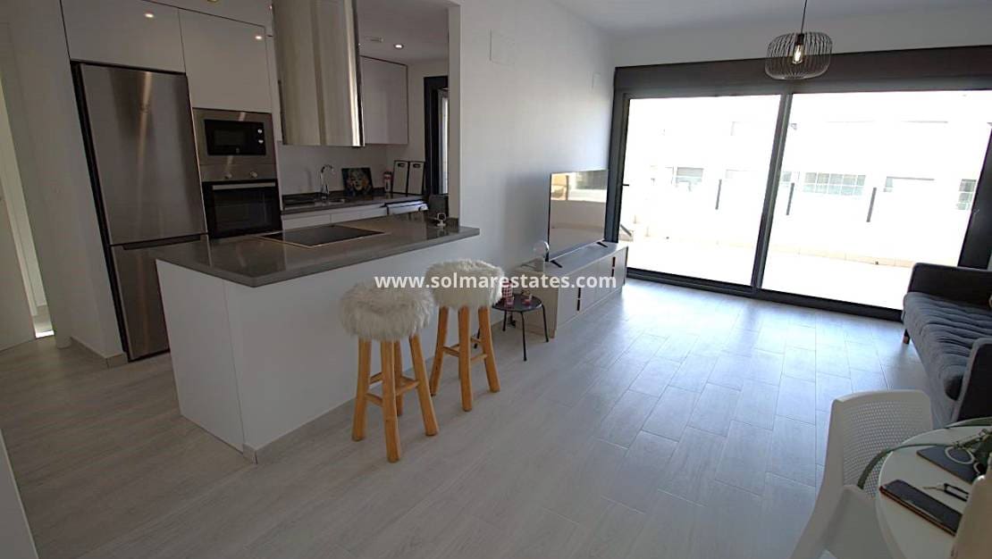 2 soverom Leilighet til salgs i Villamartin med svømmebasseng - € 329 000 (Ref: 10021348)