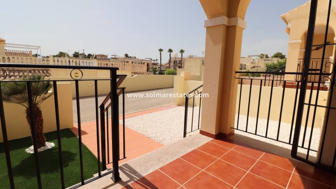 2 Zimmer Bungalow zu verkaufen in Algorfa mit Pool - 164.950 € (Ref: 10021349)