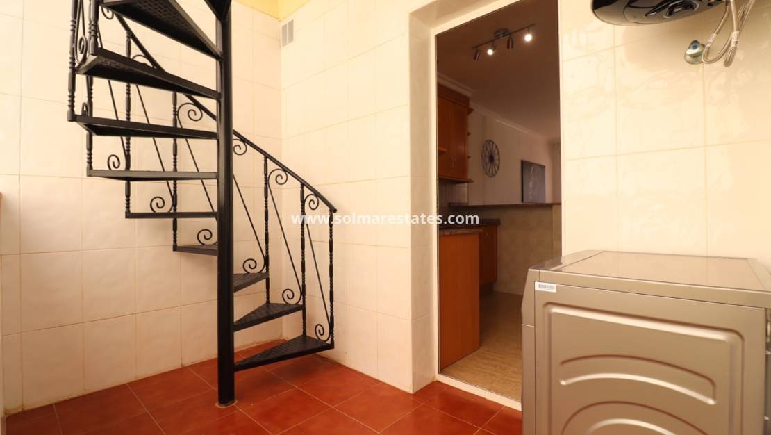 2 Zimmer Bungalow zu verkaufen in Algorfa mit Pool - 164.950 € (Ref: 10021349)