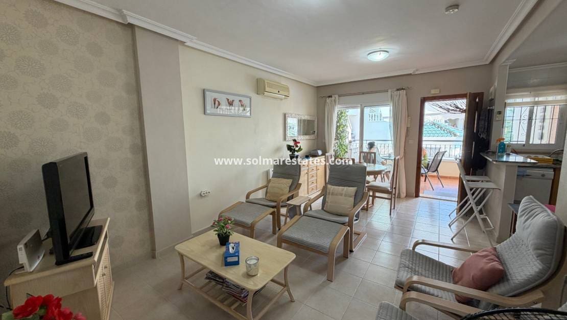 2 makuuhuone Huoneisto myytävänä paikassa Jacarilla mukana uima-altaan - 129 950 € (Ref: 10021350)