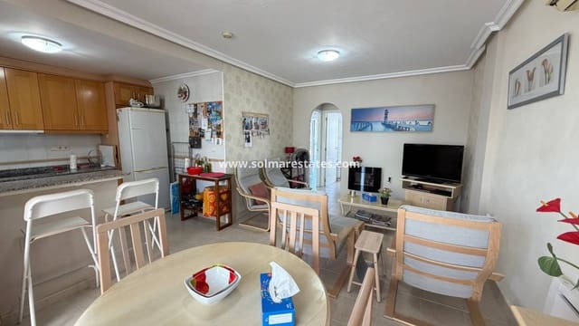 2 chambre Appartement à vendre à Jacarilla avec piscine - 129 950 € (Ref: 10021350)