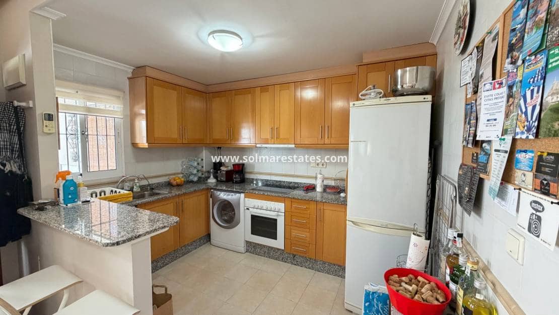 2 makuuhuone Huoneisto myytävänä paikassa Jacarilla mukana uima-altaan - 129 950 € (Ref: 10021350)