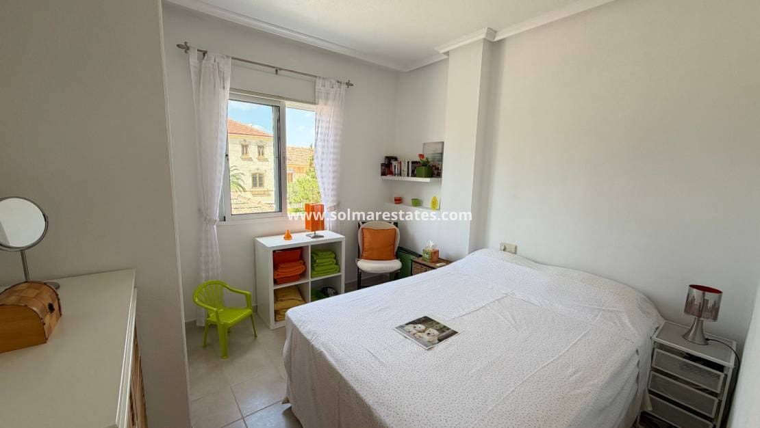 2 makuuhuone Huoneisto myytävänä paikassa Jacarilla mukana uima-altaan - 129 950 € (Ref: 10021350)